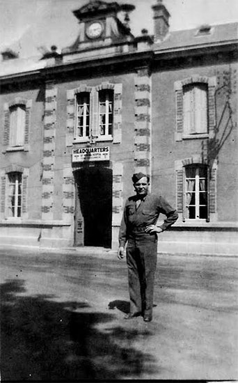 Picture illustrating the 58th General Hospital Headquarters building at Châlons-sur-Marne, France.